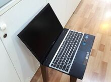 Noutbuk "Samsung NP300-i7"