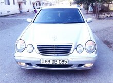 Mercedes E 220, 2002 il
