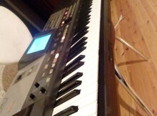 "Roland Va7" sintezator