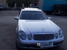 Mercedes E 240, 2004 il