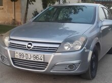 Opel Astra, 2004 il