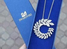 "Swarovski" boyunbağı
