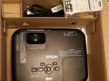 "Epson" proyektor pultu