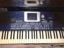 Sintezator "Korg "