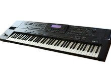 Sintezator "Roland G1000"