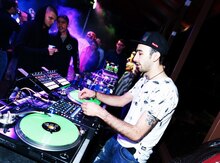 DJ aparatı