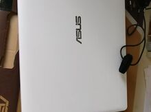 Noutbuk "Asus"