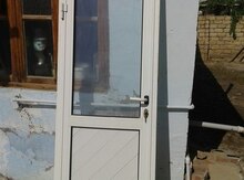 Qapı