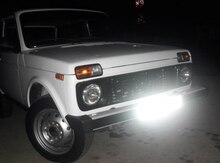 "LADA (VAZ) Niva" radiator barmaqlığı