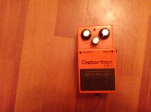 Гитарная примочка "Boss Distortion DS-1"