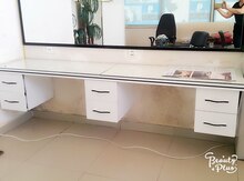 Gözəllik salonu mebel dəsti