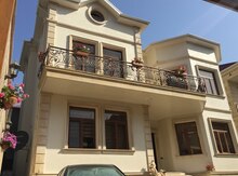 Villa, Bakıxanov qəs.