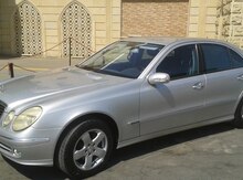Mercedes E 240, 2002 il