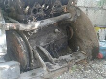 "Hyundai Excel" mühərriki