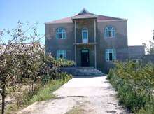 Villa, Saray qəs.