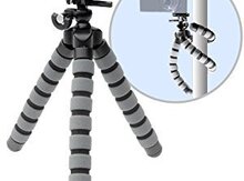 Mini tripod