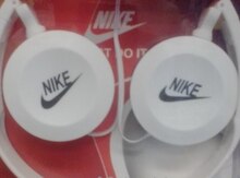 "Nike" qulaqlıqlar