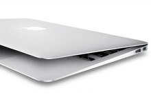 Apple MacBook Air Mid 2017