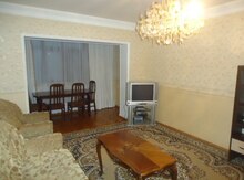 3-otaqlı mənzil kirayə verilir, 28 May m., 80 m²