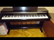 Elektron pianinoo "Yamaha Clavinova"