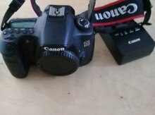Fotoaparat "Canon 60 D"
