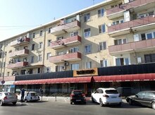 4-otaqlı mənzil, Binəqədi r., 100 m²
