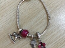 "Pandora" qolbağı