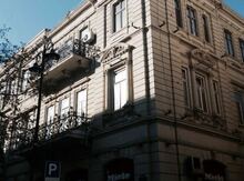 3-otaqlı mənzil, Səbail r., 130 m²