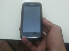 Nokia Lumia 610