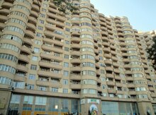 3-комн. новостройка, Ясамальский р., 165.0 м²