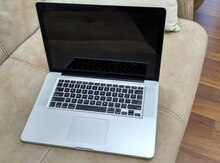 Apple MacBook Pro 15.4