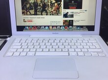Ноутбук "Apple MacBook"