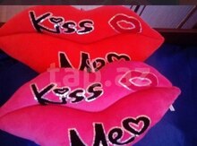 "Kiss Me" hədiyyəlik döşəkçələr