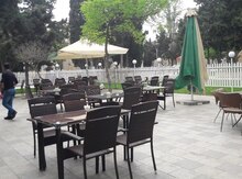 Ofisiant tələb olunur