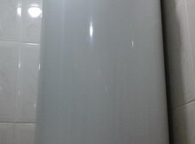 Su qızdırıcı "Ariston"