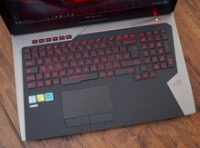 Noutbuk "Asus"
