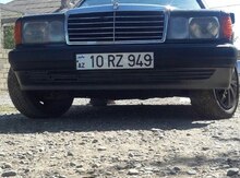 Mercedes 190, 1990 il