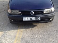 Opel Astra, 1995 il