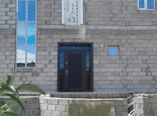 3 sot həyət evi, Naxçivan ş., Qaraxanbəyli k.