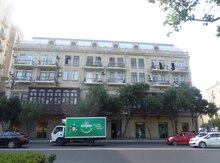 3-otaqlı mənzil, Neftçilər pr., 120 m²
