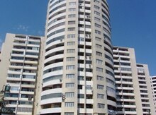 3-otaqlı yeni tikili, E.Akademiyası m/s., 130 m²
