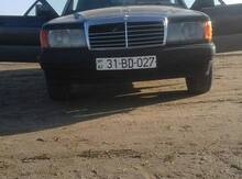 Mercedes 190, 1990 il