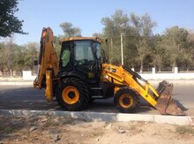 JCB, 2010 il