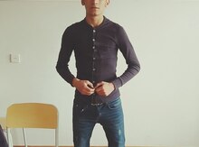 Ofisiant işi axtarıram