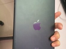 Apple iPad mini 4