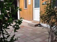 Требуется официантка