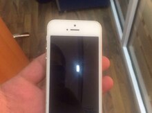 Apple iPhone 5