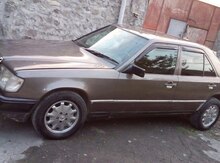 Mercedes E 230, 1988 il