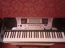 Sintezator "Yamaha PSR550"