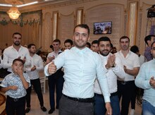 Ofisiant işi axtarıram